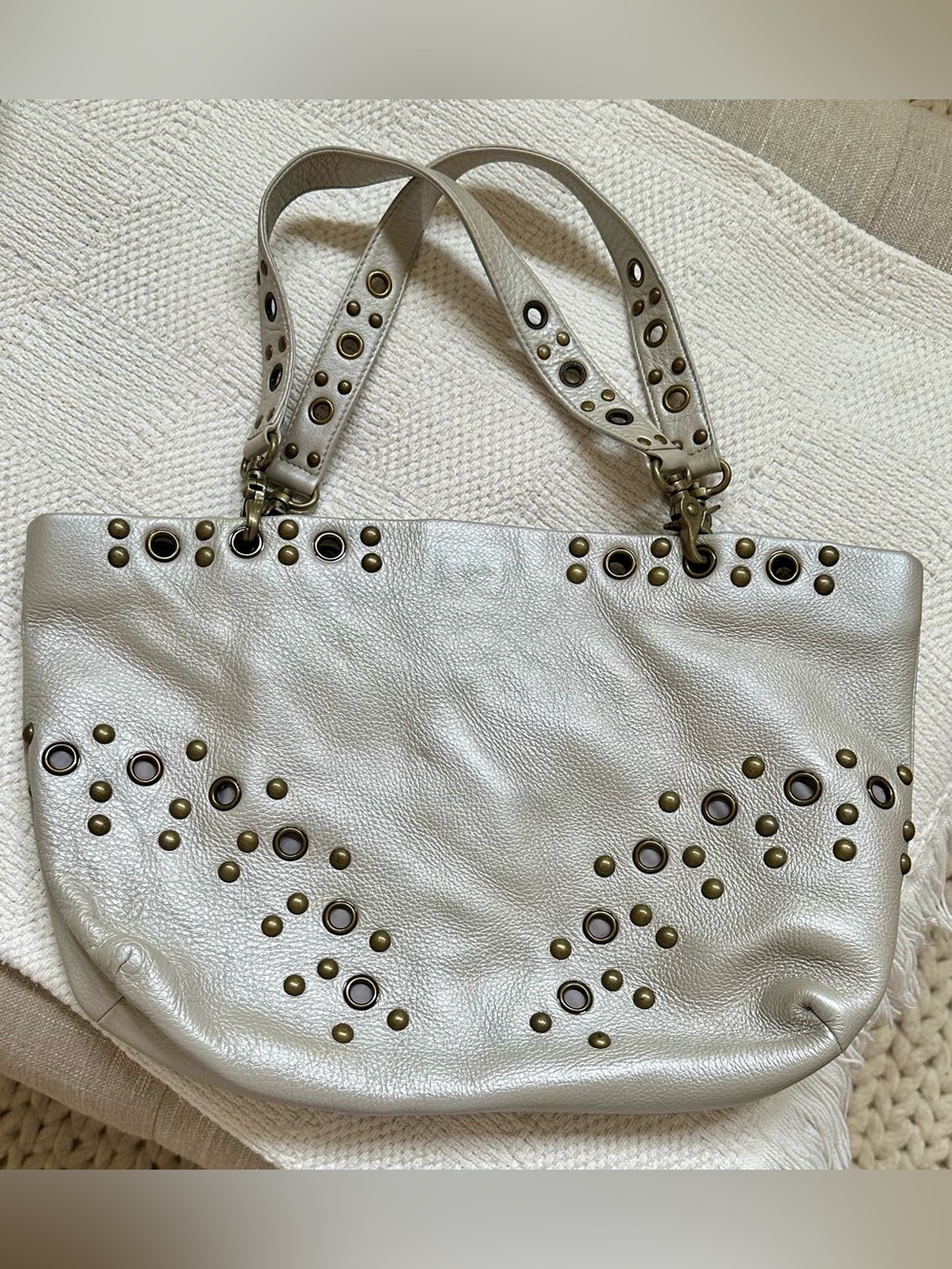 HOBO Pearly Grey Winter White Metallic Grommet Shoulder Bag